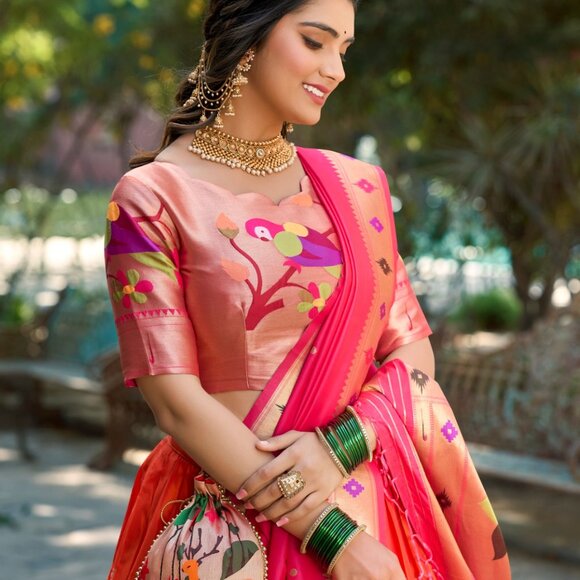 Lehenga choli - Picture 3 of 4